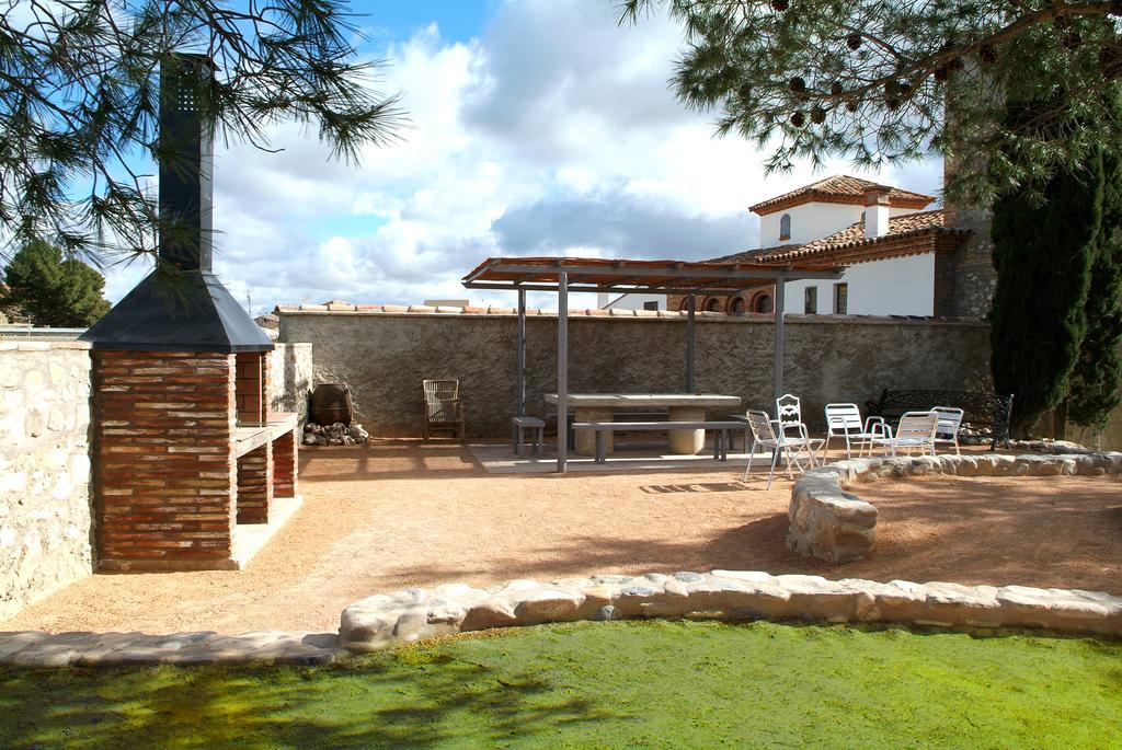 Casa Rural Palacete Magana Малон Экстерьер фото